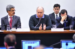 Renato Duque presta depoimento à CPI da Petrobras.